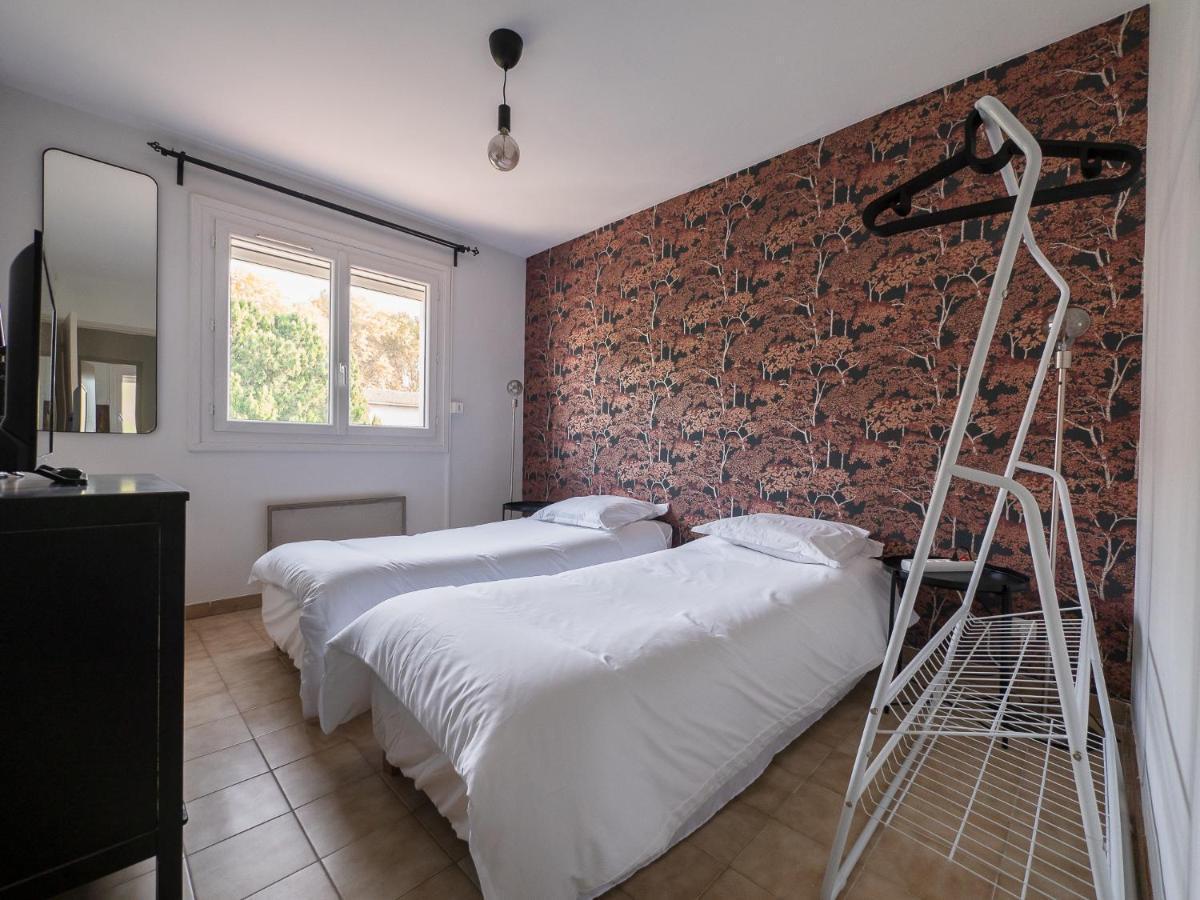 Villa Haute En Couleurs - Nimes